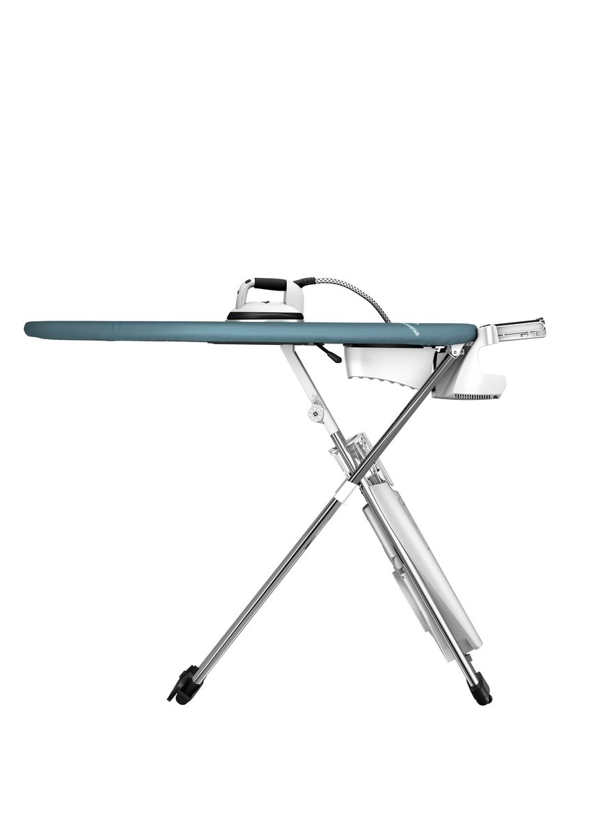 LAURASTAR S PURE ironing system, pearl blue