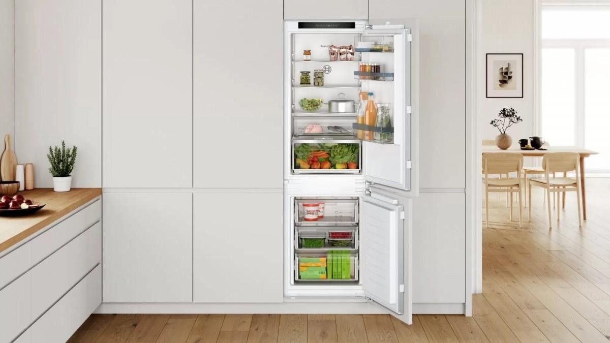 Šaldytuvas Bosch KIN86VFE0 Šaldytuvas Bosch KIN86VFE0